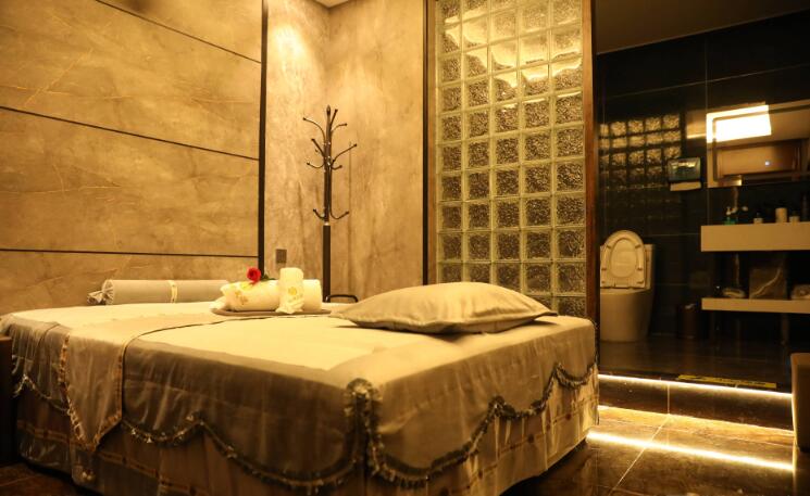 广州欣欣水疗会馆休闲会所欢迎您