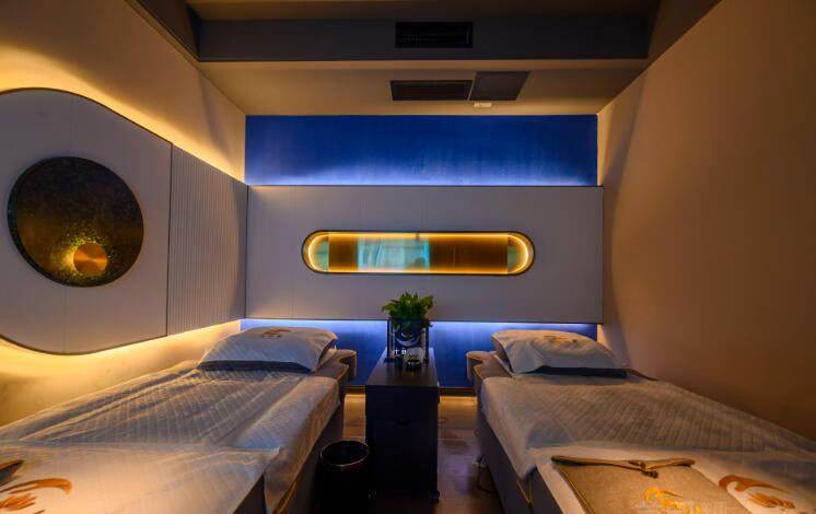 广州斯豪华男士会馆会馆欢迎您,才能体验到这种服务 广州斯豪华男士会馆会馆欢迎您,才能体验到这种服务